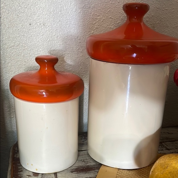 Vintage HOLIDAY DESIGN Orange lid Ceramic Canister Set - Picture 2 of 4